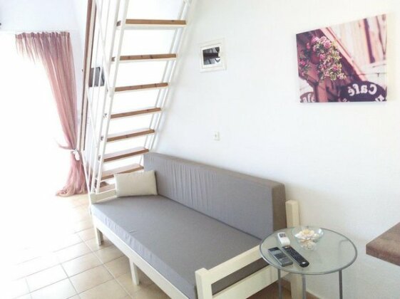 Amparoudes - Photo3