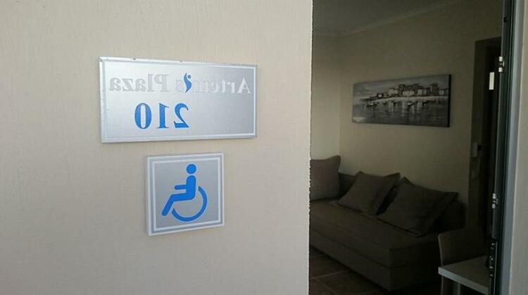 Artemis Plaza - Photo2