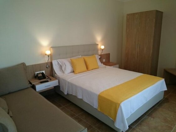 Artemis Plaza - Photo5