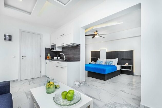 Asterias Premium Holiday Apartments - Photo2