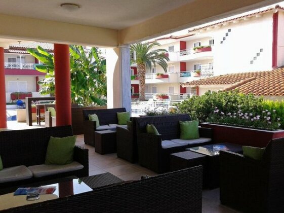 Athanasios Village Hotel - Photo2
