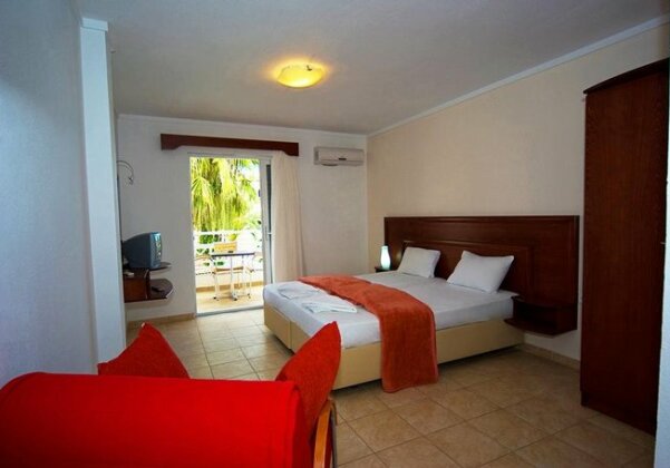 Athanasios Village Hotel - Photo4