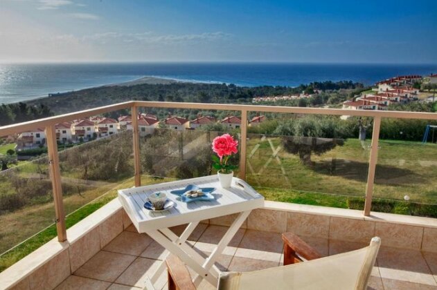 Blue Luxury Maison - Photo4
