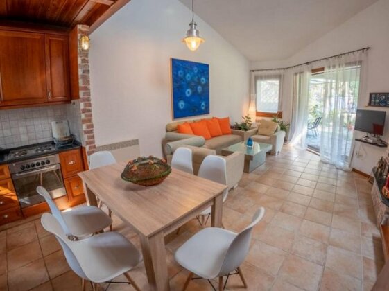 Christina Sani Villa - Photo3