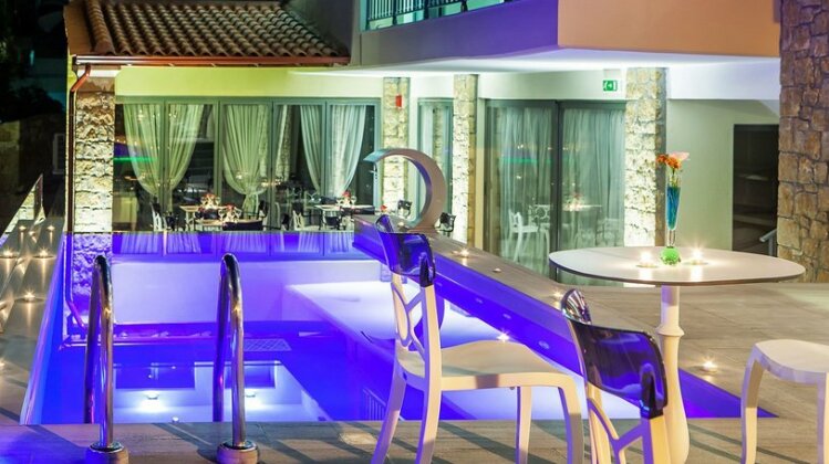Core Hotel Polychrono - Photo5