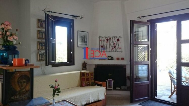 Corner House Kassandra - Photo2