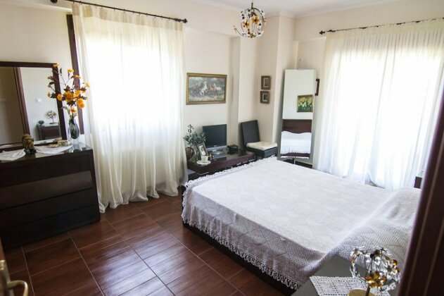 Daphne Villas - Photo4