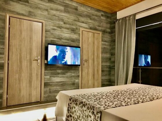 EllinFos ApartHotel - Photo3
