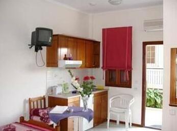 Filoxenia Studios Afytos - Photo2