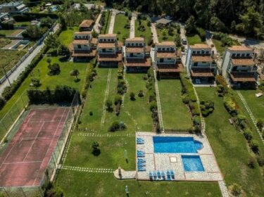 Halu Jasmine - Villa With Pool And Tennis Court