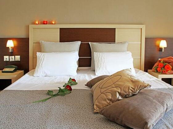Hotel Iris Beach - Photo4
