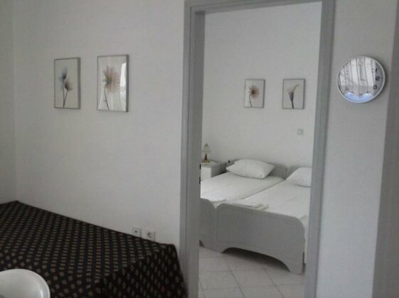 Ianos - Photo4