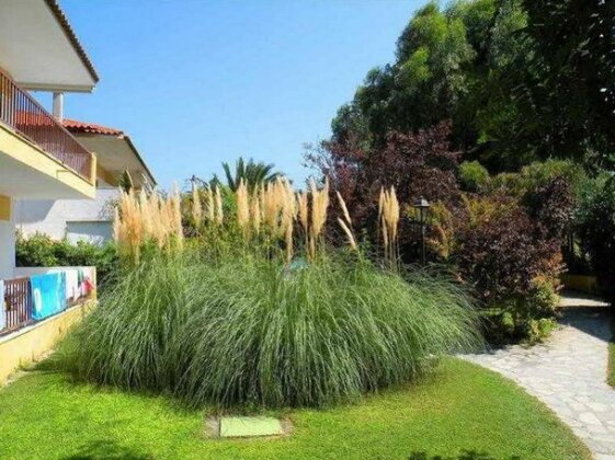 Ioli Hotel Apartments - Photo3