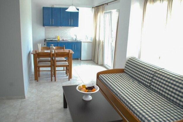 Istira - Photo5
