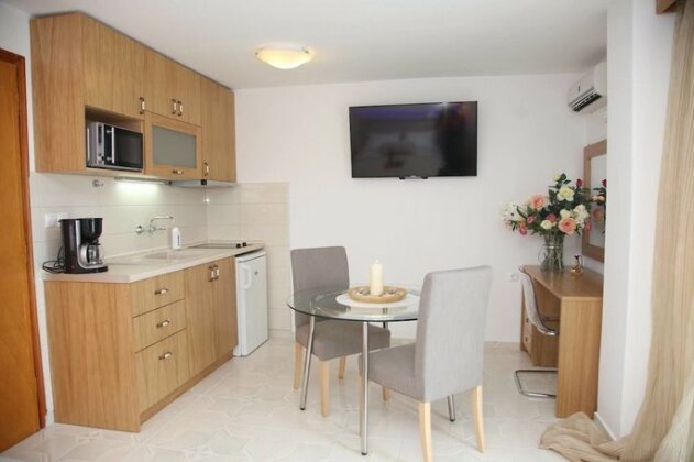 Kastoria Hotel Apartments - Photo5