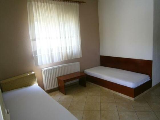 Kiparissis - Photo2