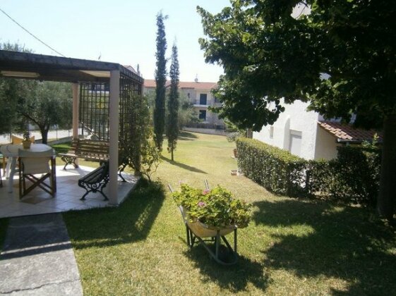 Kiparissis - Photo5