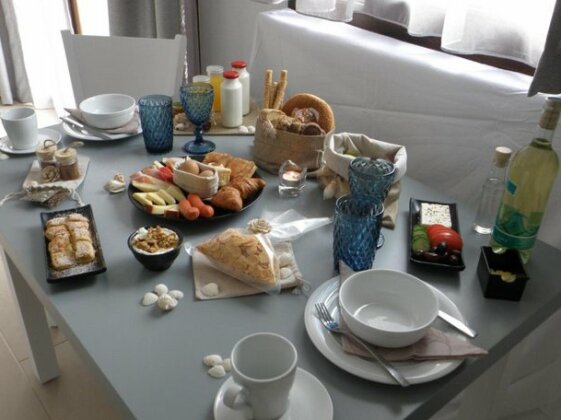 Koumaros Hotel - Photo4