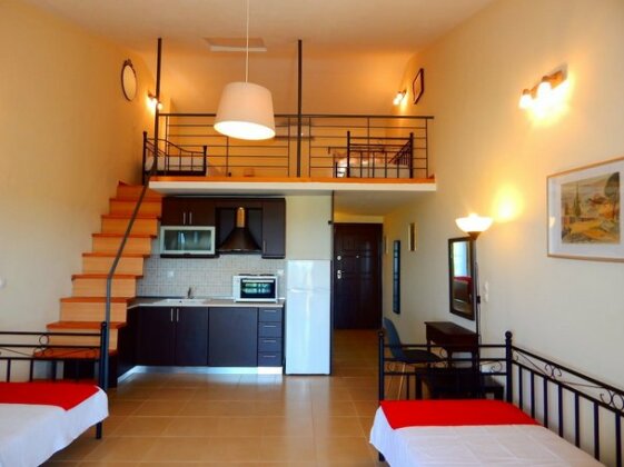 Kripis Studio Paliouri - Photo2