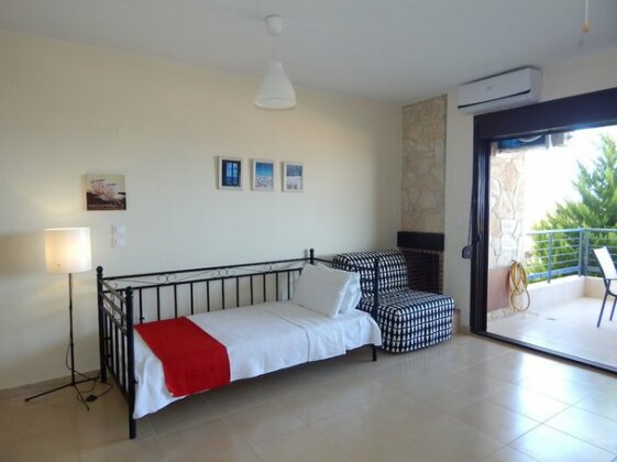 Kripis Studio Paliouri - Photo3