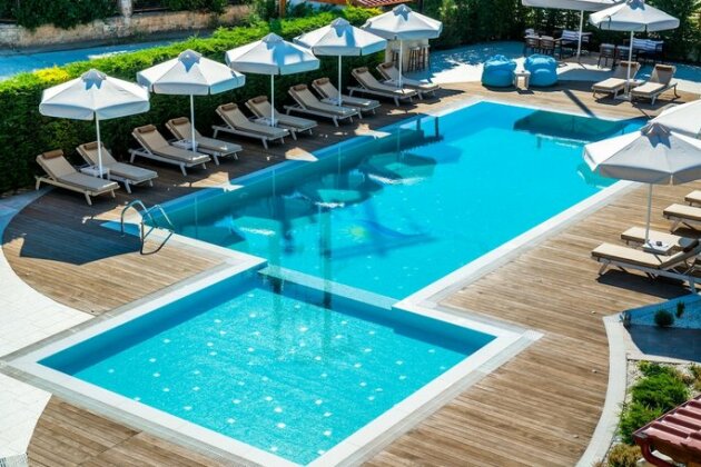 Lagaria Apartments - Photo2