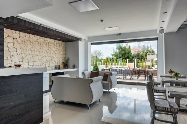 Lagaria Hotel - Photo4