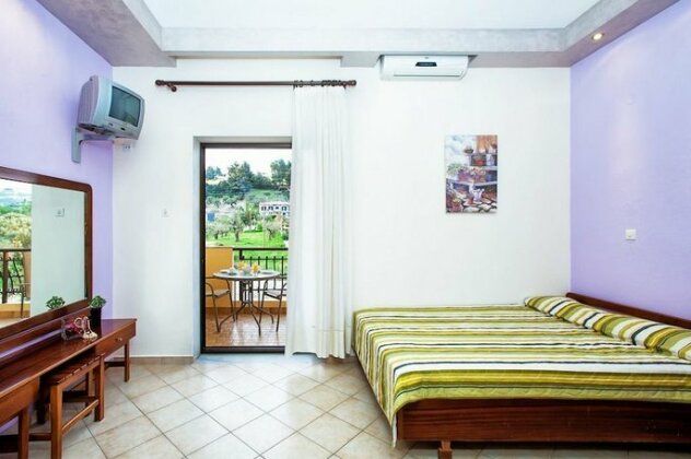 Lemon Garden Villa - Photo2