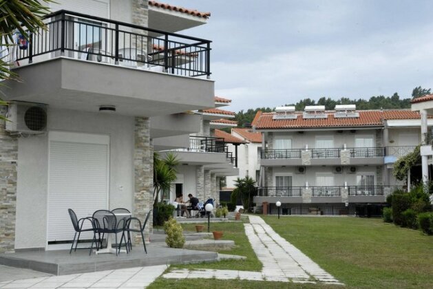 Litsa Apartments