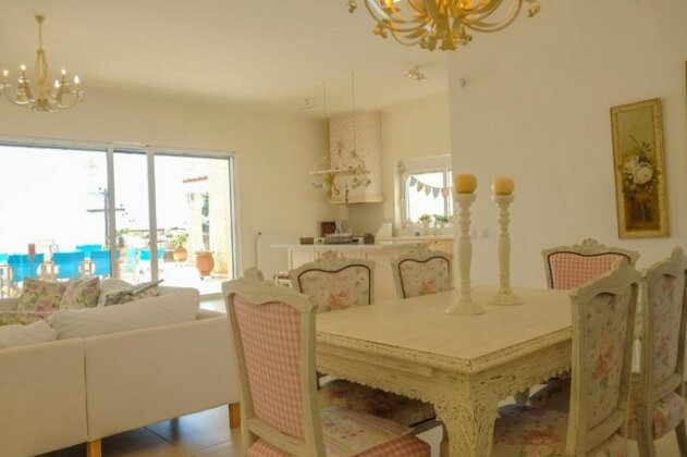 Luxurious Villa in Agia Paraskevi Chalkidiki - Photo2