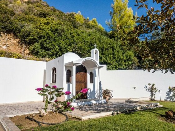 Luxurious Villa in Agia Paraskevi Chalkidiki - Photo4
