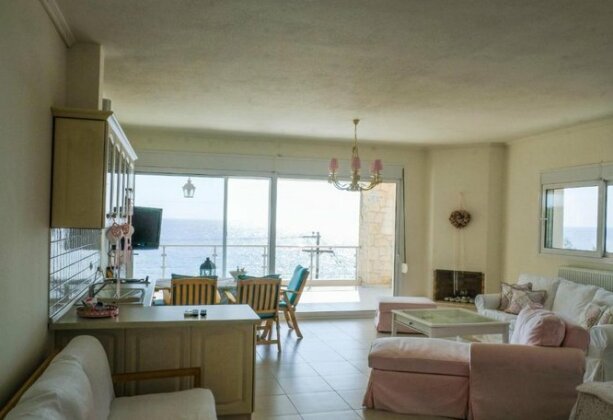 Luxurious Villa in Agia Paraskevi Chalkidiki - Photo5