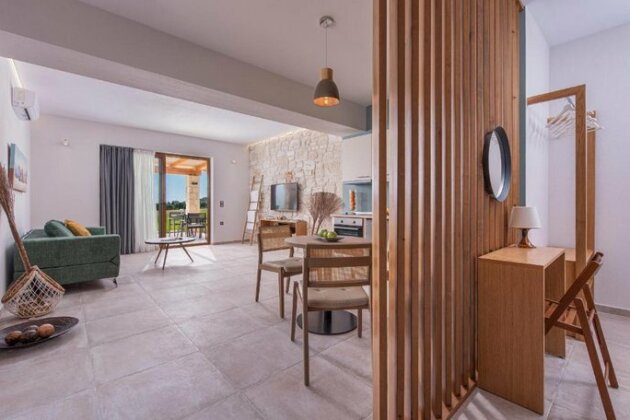 Mint Retreat Suites Adults Only - Photo3