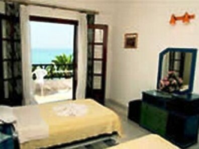 Neapolis Hotel Polychrono - Photo2