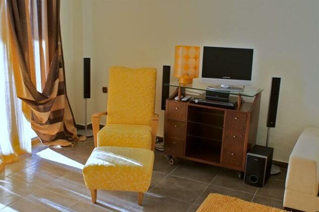 Nefeli Villas and Suites - Photo4