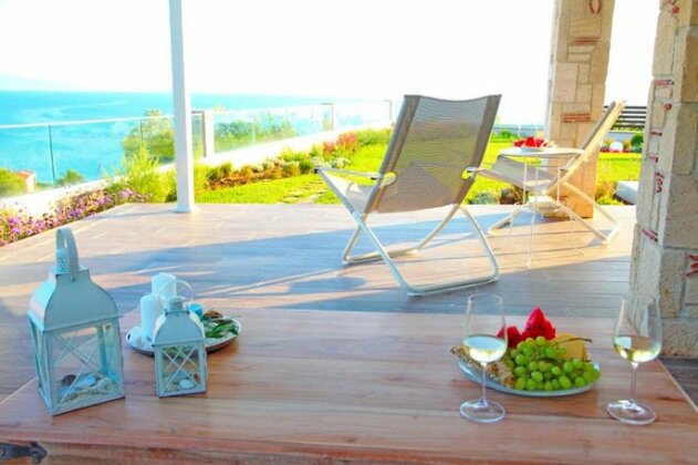 Paliouri Sea Lounge - Photo3