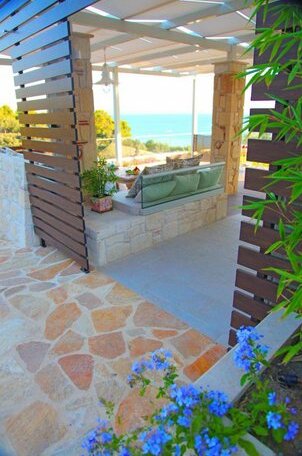 Paliouri Sea Lounge - Photo5