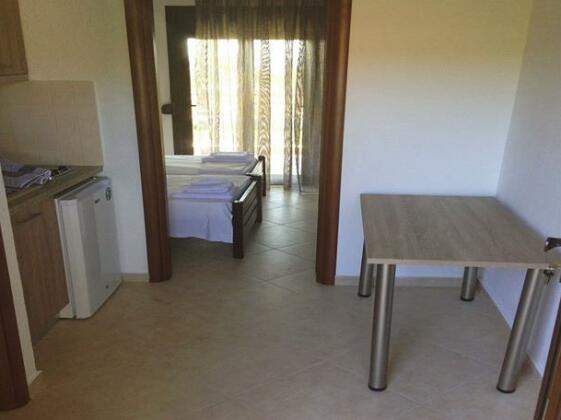 Paradisos Apartments - Photo4