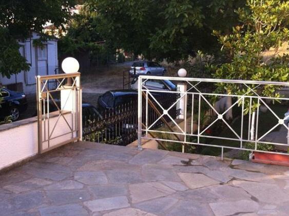Pavlidis - Photo5