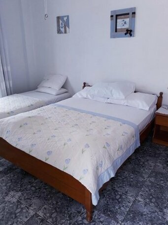 Peristerianos apartments - Photo3