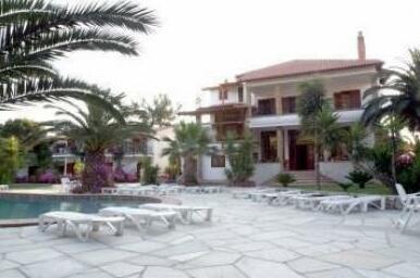 Petridis Aparthotel - Photo2