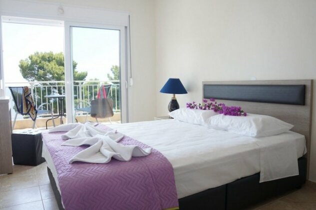 Rodon Loutra - Photo4