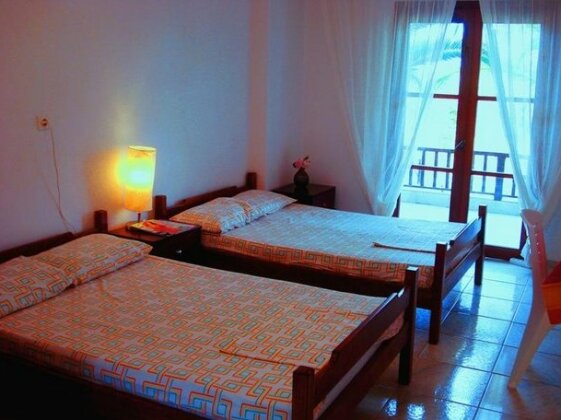 Rooms with View - Photo2