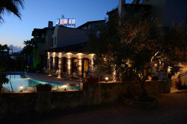 Samel Hotel - Photo4