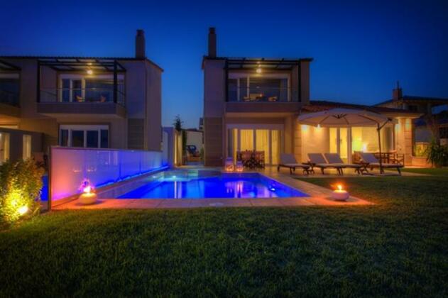 SPA Villa - Sunny Villas Hanioti - Photo4