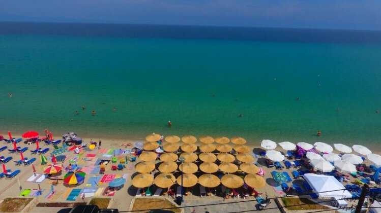 Summer Beach Hotel - Photo2