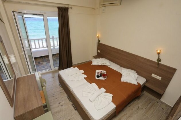 Summer Beach Hotel - Photo4