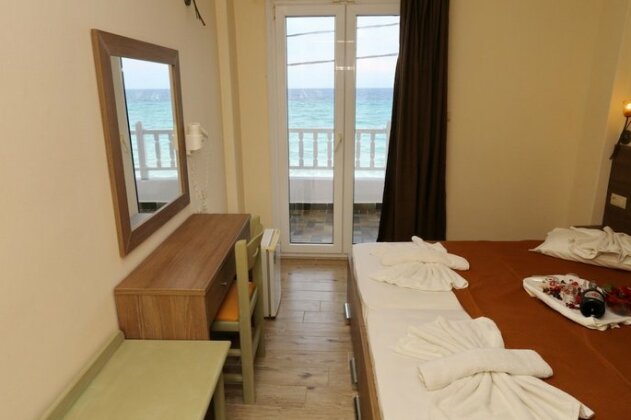 Summer Beach Hotel - Photo5