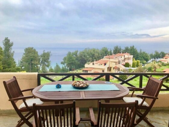Summer House with Amazing View - Photo2