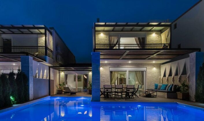 Sunny Villas Exclusive - Photo2