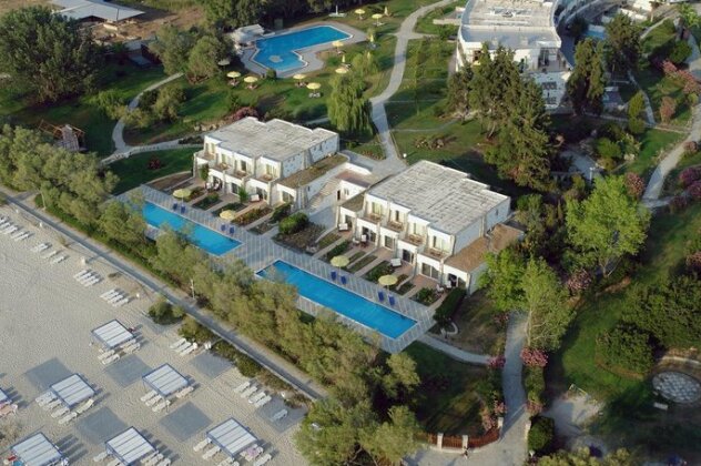 Theophano Imperial Palace - Photo2